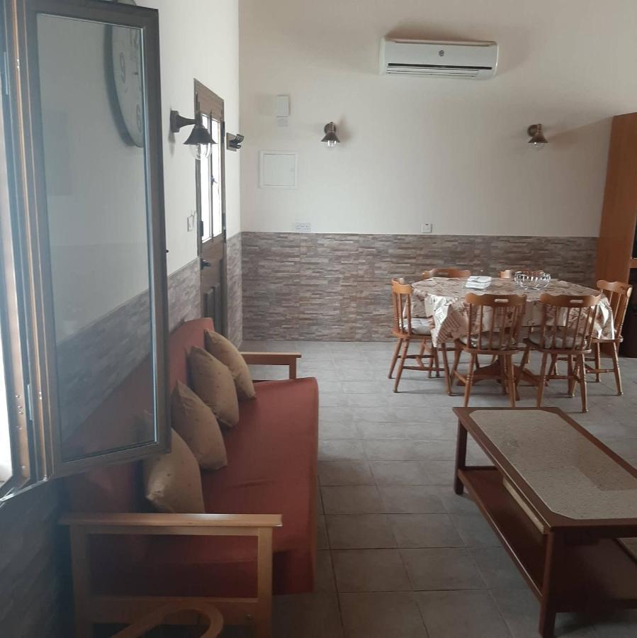 Haven House Vila Larnaca Exterior foto