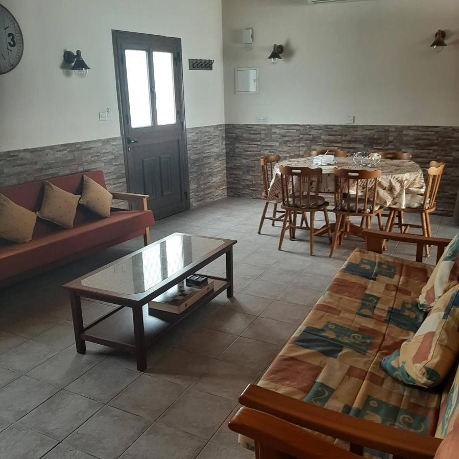 Haven House Vila Larnaca Exterior foto