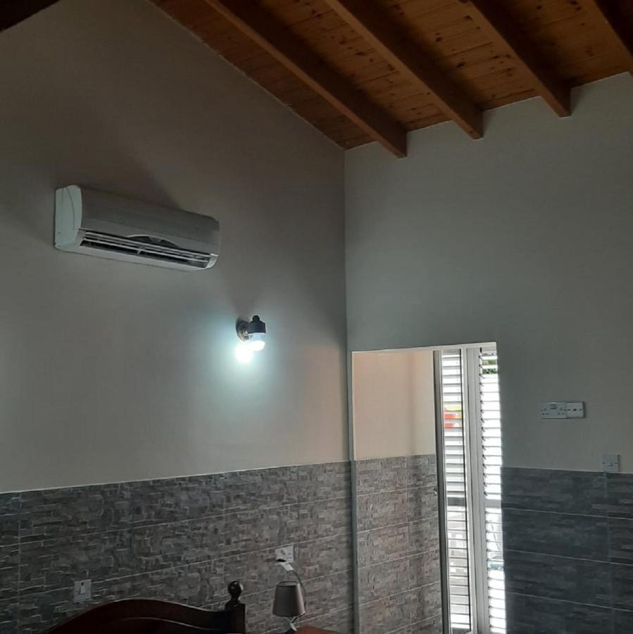 Haven House Vila Larnaca Exterior foto